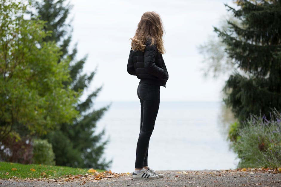 The Rise of Walking Therapy: Why Nature-Based Counselling is Gaining Momentum in 2025